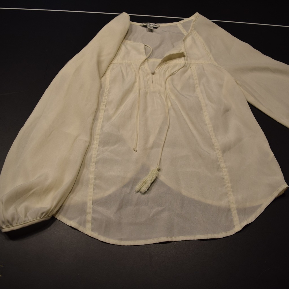 Women's XS White American Eagle Blouse